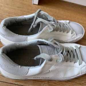 Golden Goose Dupe star sneaker size 8.5